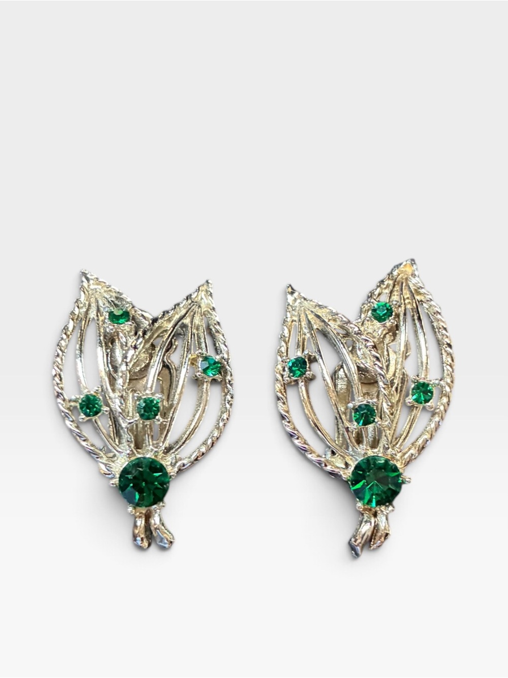 Stunning Silver-tone Green Crystal Leaf Clip Earrings